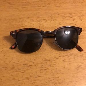 Foster Grant Sunglasses